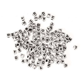 Kunststoff-Würfel mit Loch 50g Alphabet schwarz/weiss 5x5mm