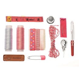 Set de couture Lili Rose rose en 14 parties