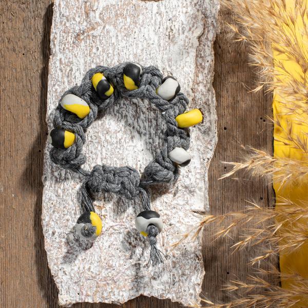 Makrammee Armspange mit Fimo